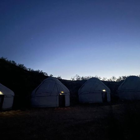 Hotel Kyzylkum Nights Camp & Family Yurt Nurota Exteriér fotografie