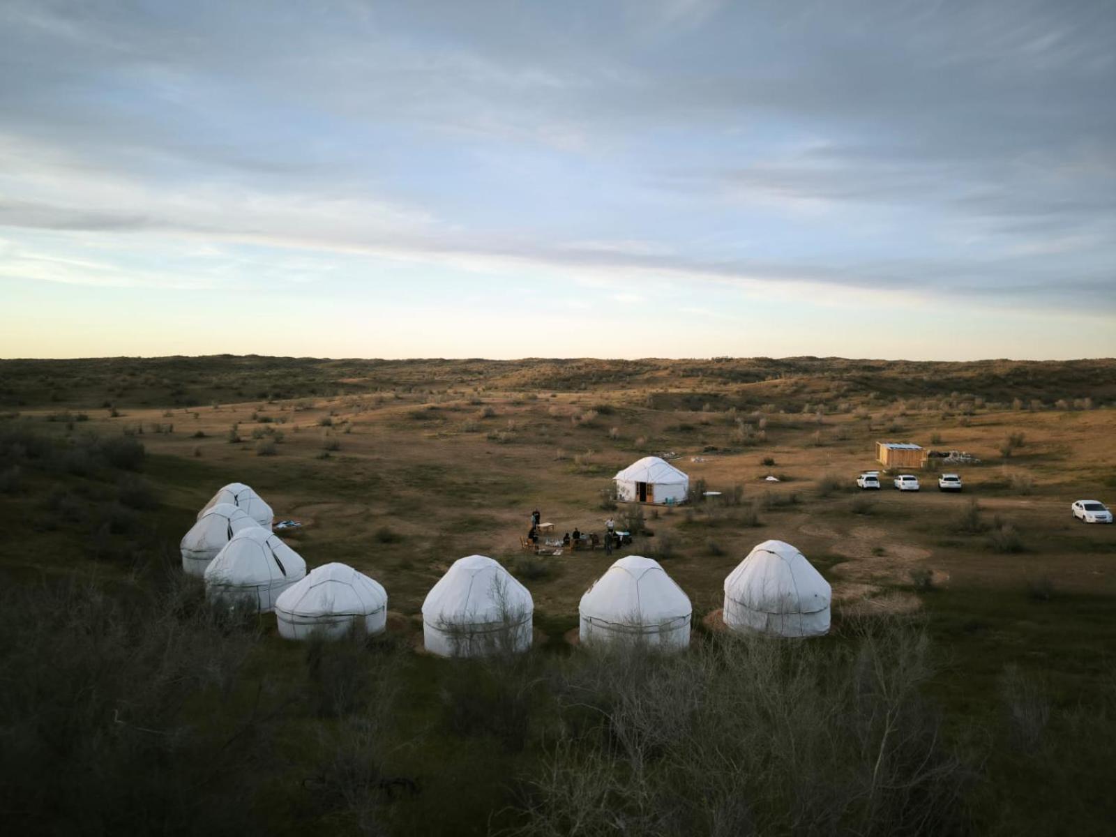Hotel Kyzylkum Nights Camp & Family Yurt Nurota Exteriér fotografie